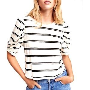 We the free Molly puff sleeve Stripes crop top size Small black and white